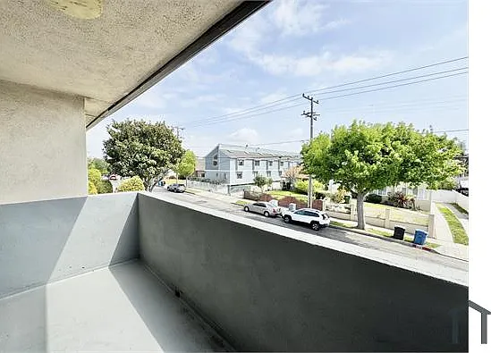 305 E Plymouth St #4 — Photo 6