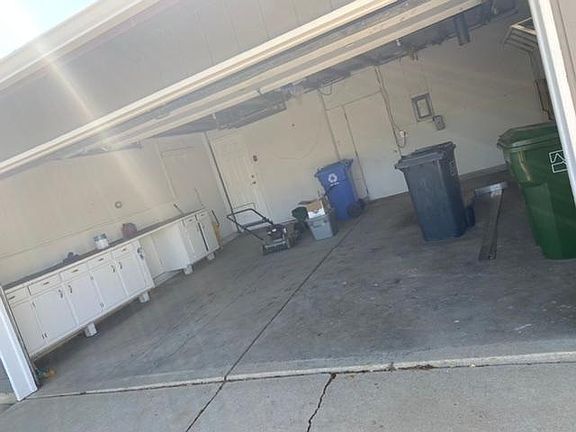 2 car garage