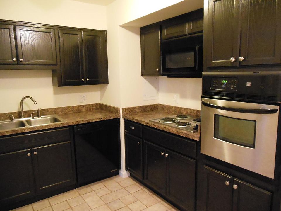 1st image of 1151 E Orange St APT 4