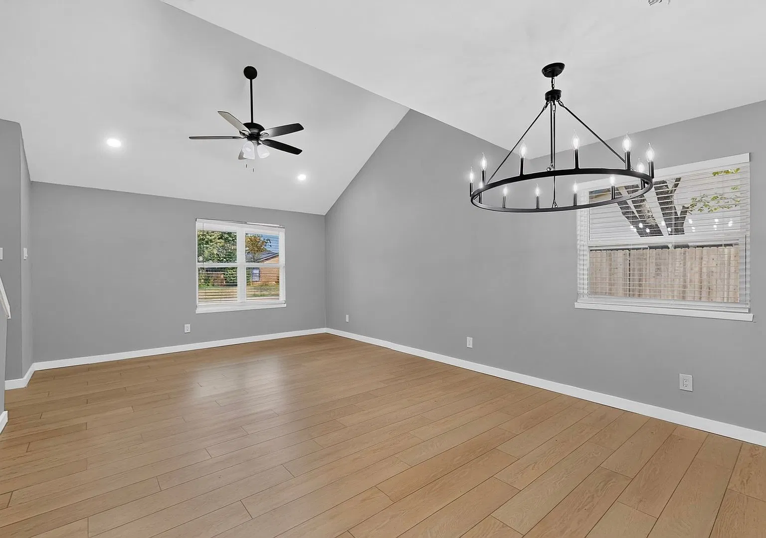 Newly Renovated Home In Plano Ready To Be Yours — Photo 4