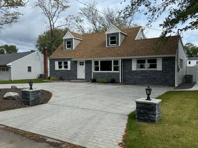 277 Ocean Avenue, Islip, NY, 11751