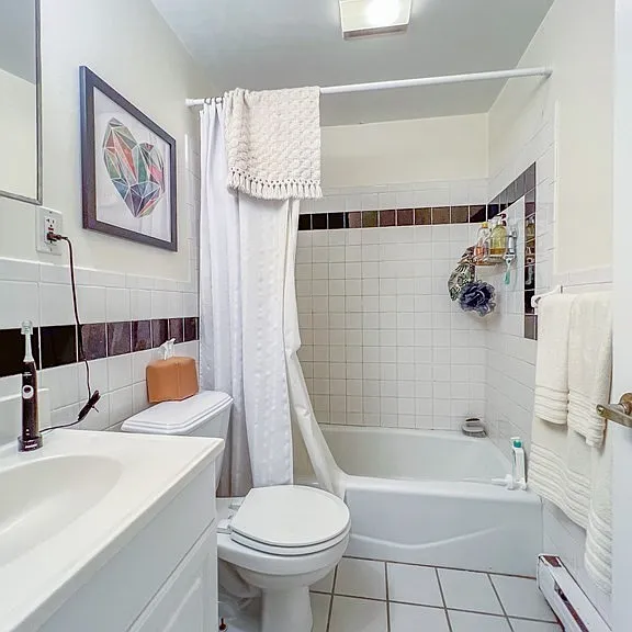 18 Germain Ave #3 — Photo 10
