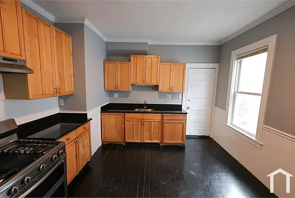 14 Hartwell St #3 — Photo 2