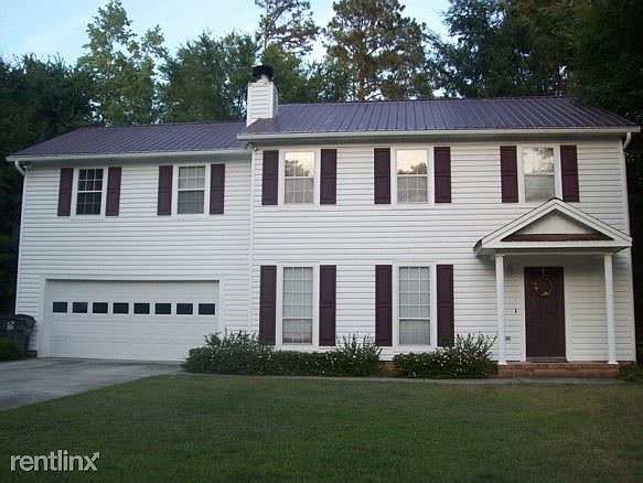 2nd image of 537 Hunterdale Rd
