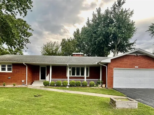 2227 Worth Ave, Bunker Hill, IL 62014