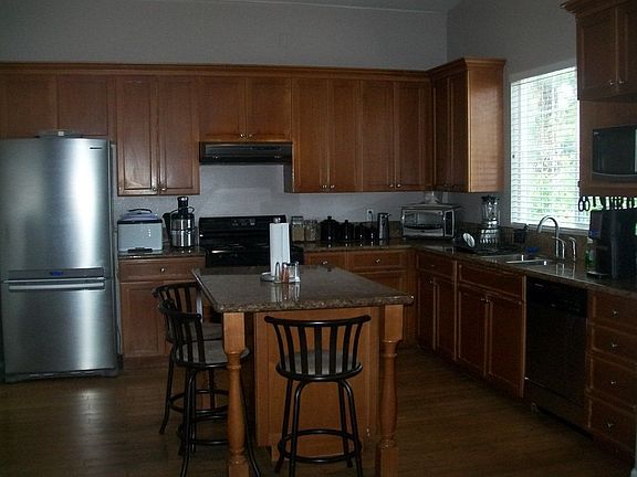 2nd image of 6208 Gretna Ave