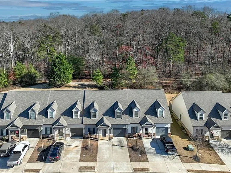 3770 Shades Valley Ln #3770 — Photo 3