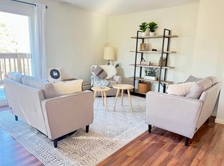 48 Blueberry Ln, Center Barnstead, NH 03225