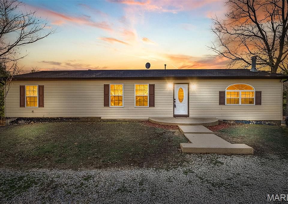 1st image of 4844 Cabernet Ave