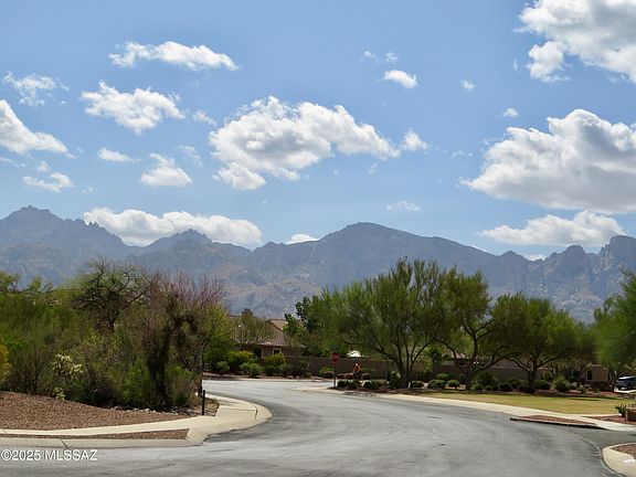 4th image of 2278 E Big View Dr