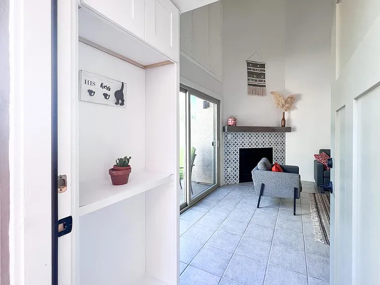 2019 W Lemon Tree Pl #1172 — Photo 3