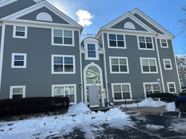 104 Kendrick Pl APT 18