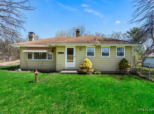 36851 N Fairfield Rd, Lake Villa, IL 60046