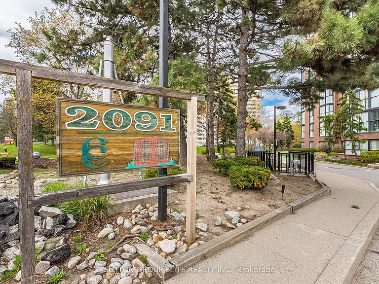 2091 Hurontario St #307 — Photo 2