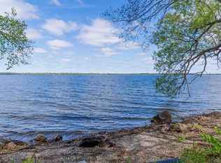 326 Cressy Bayside Rd, Prince Edward County, ON K0K 2T0