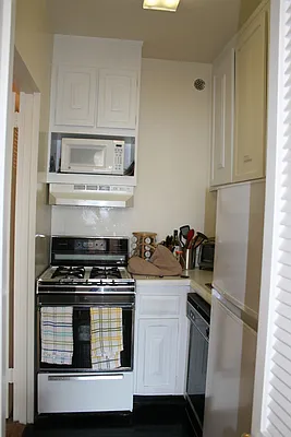 Rented by Rachmani Corporation | media 14