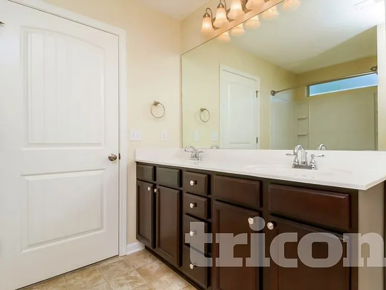 1842 Warmingfield Dr — Photo 13