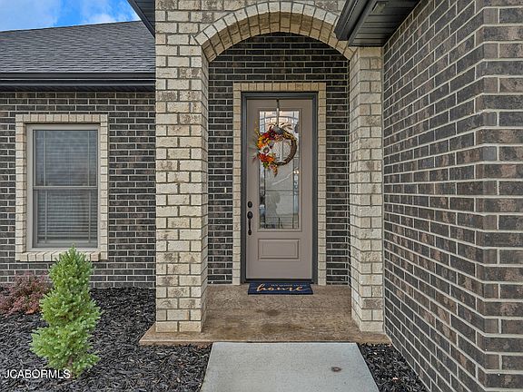 2nd image of 5804 Steeplegate Ct