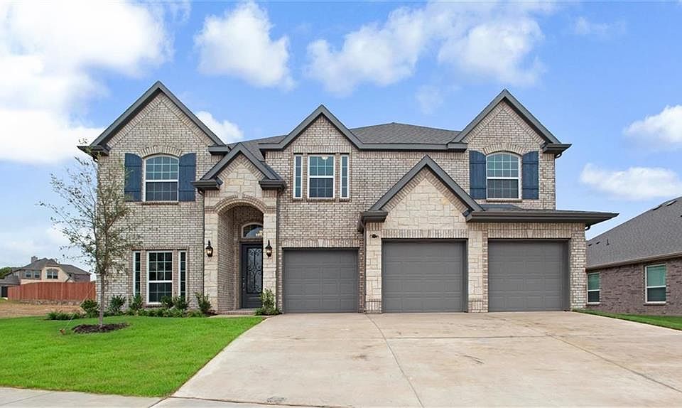 1st image of 265 Brook Meadow Dr