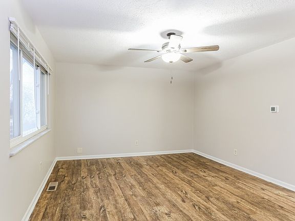 5th image of 3944 Ivorton Rd E