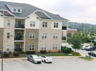 New Garden Square, Greensboro, NC 27410