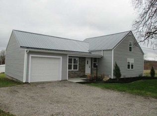 1035 S Wapak Rd, Lima, OH 45805