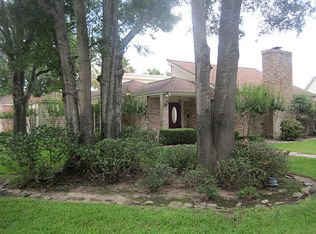 7218 Halfpenny Rd, Houston, TX 77095