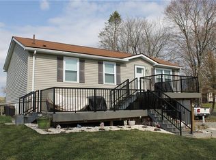 719 Freeport Rd, Freeport, PA 16229