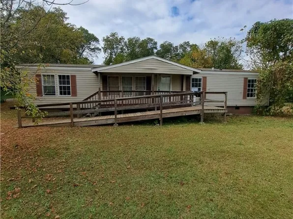 106 E Johnson Ave, Opelika, AL 36801