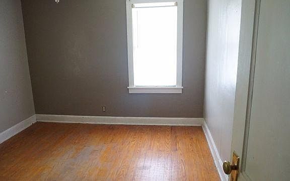 3rd image of 1210 Parrish Ave