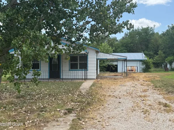 1320 Kansas Ave, Baxter Springs, KS 66713