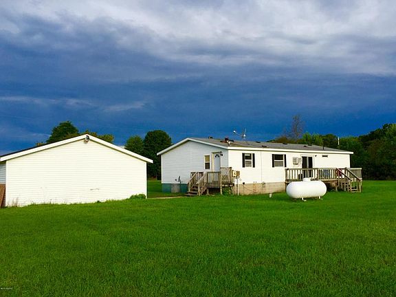 5th image of 10932 Paw Paw Ave