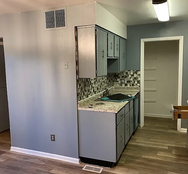 3081 Benchwood Rd #1 — Photo 2