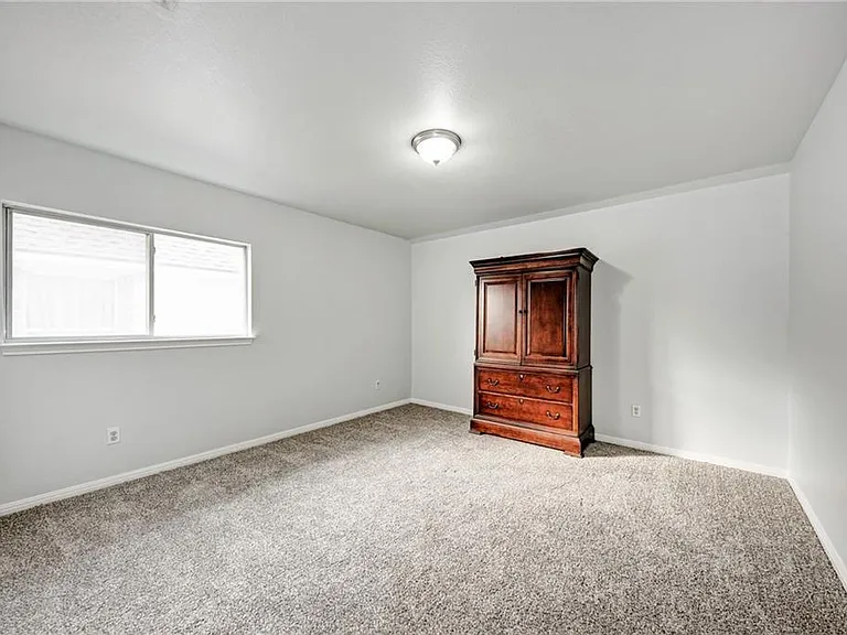 604 Spanish Oak Ter — Photo 30