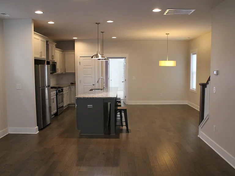 1521 Rhodeschool Dr — Photo 5