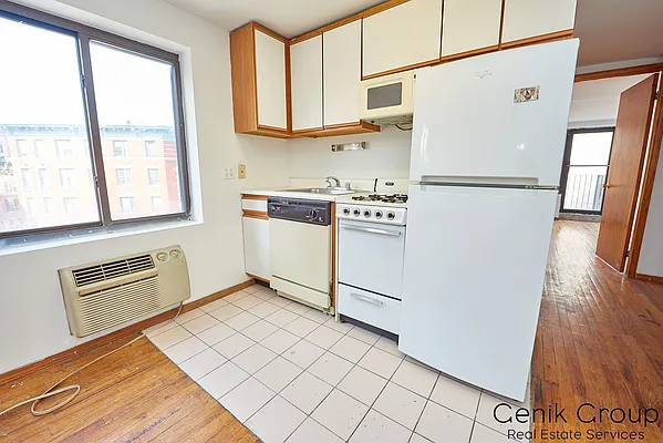 Rented by Genik Group Corp | media 29