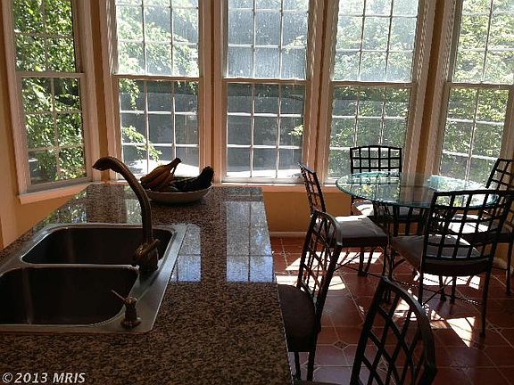4th image of 11908 Kings Bridge Way