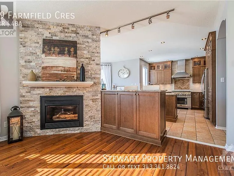 19 Farmfield Cres — Photo 13