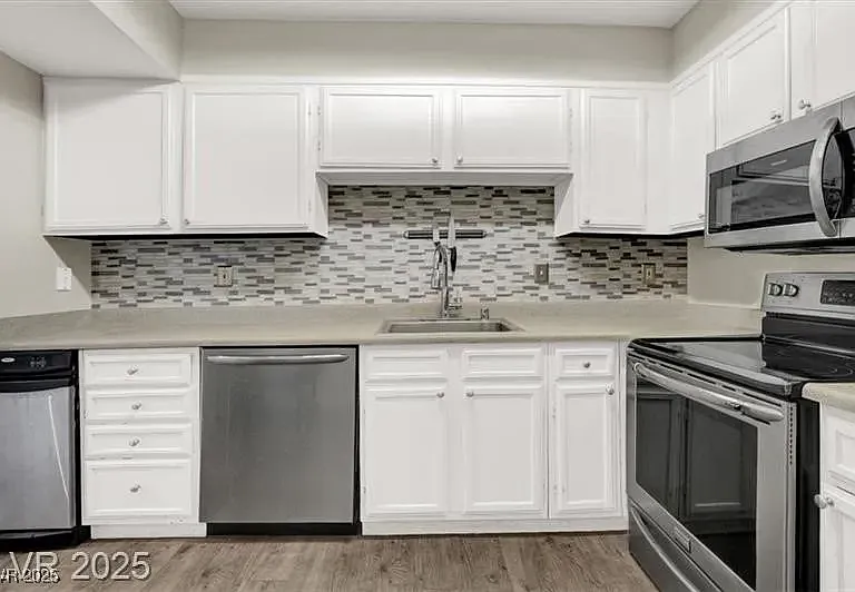 3930 University Center Dr #6003 — Photo 11