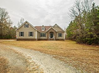 428 Quarter Creek Rd, Greenwood, SC 29649