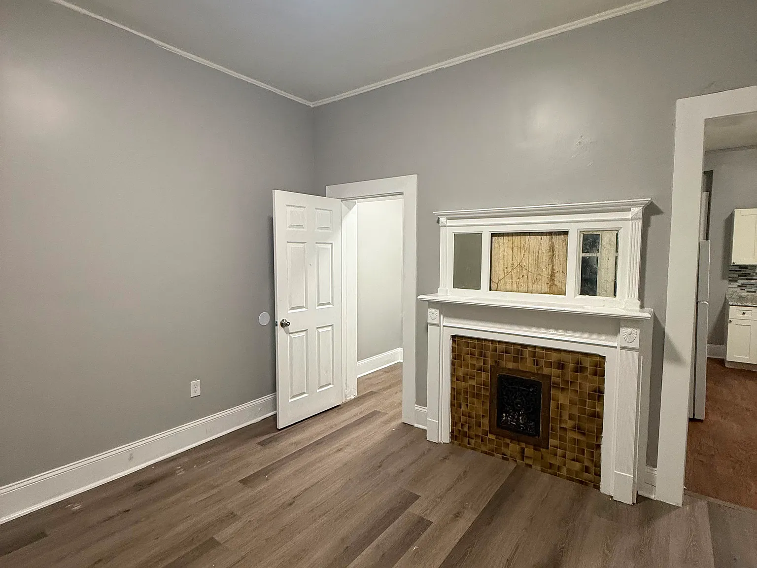 Studio, $1,550 — Photo 2