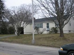 22 Kay Blvd, Newport, RI 02840