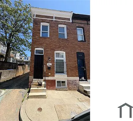 211 N Streeper St — Photo 2