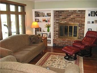 3rd image of 8342 N Overland Dr