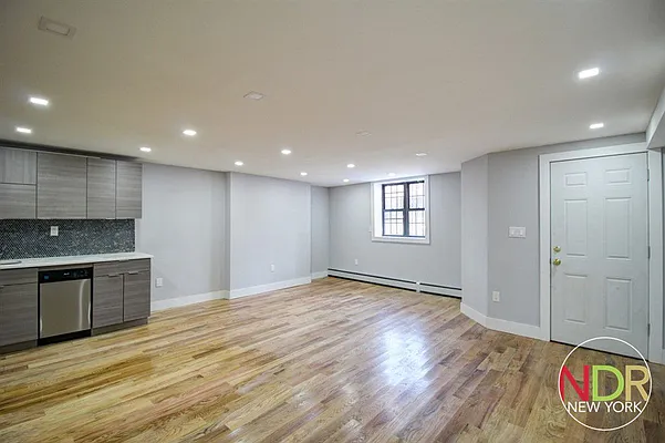 Rented by Next Door Realty NYC | media 10