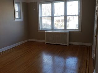 2147 Steinway St #1, Astoria, NY 11105