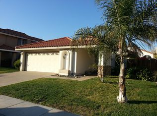 13676 Lighthouse Ct, Fontana, CA 92336