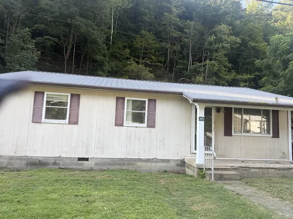 145 Proctor Bottom Rd, Amherstdale, WV 25607