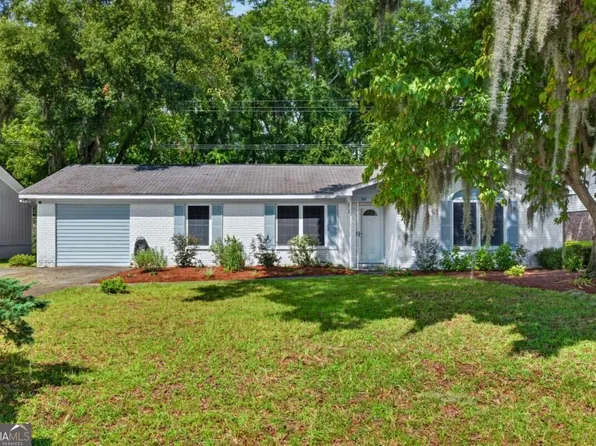 106 Greenbriar Dr, Savannah, GA 31419