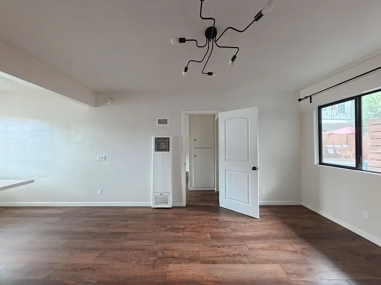 6607 N. Figueroa St. — Photo 11